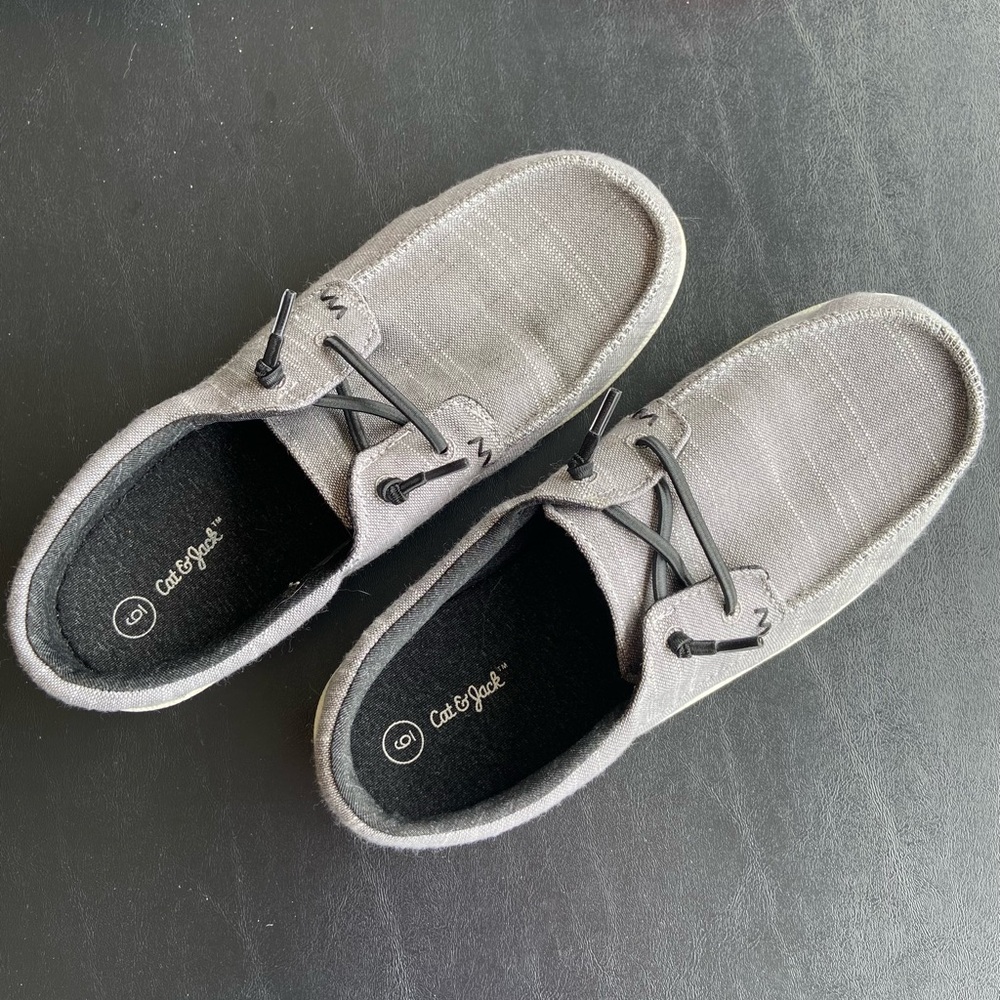 Cat & Jack Boys Gray Slip-ons